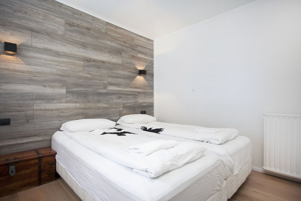 Apartment, 1 Bedroom - Featured Image