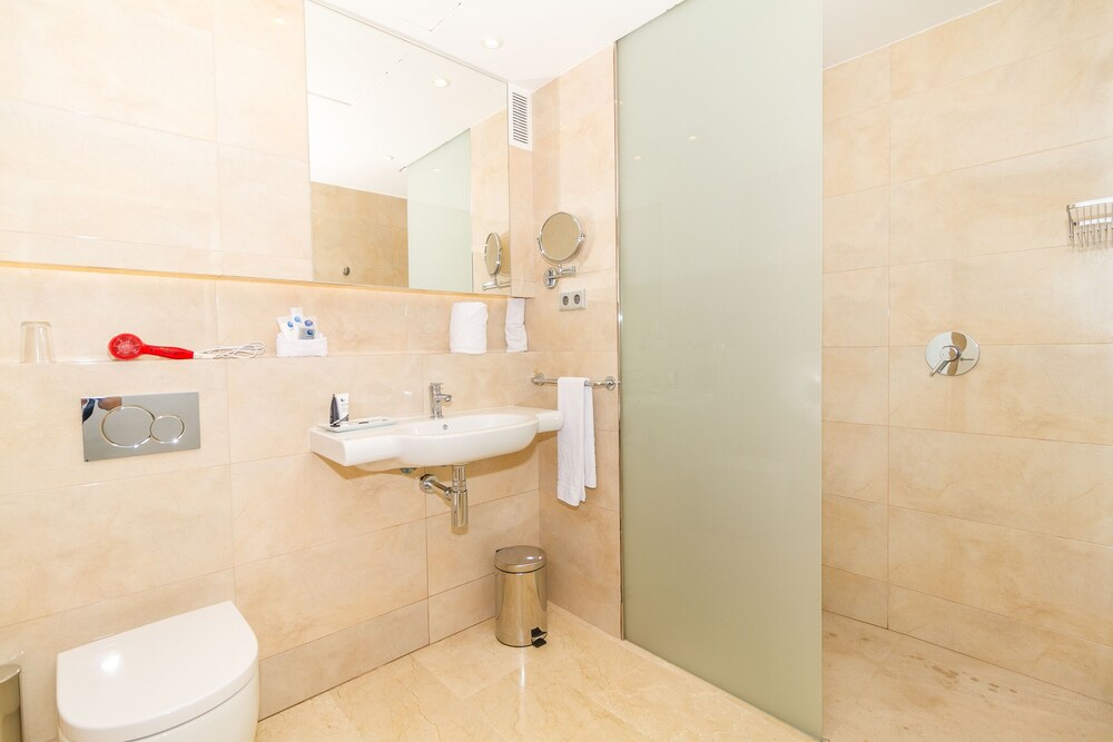 Single Room - Bathroom