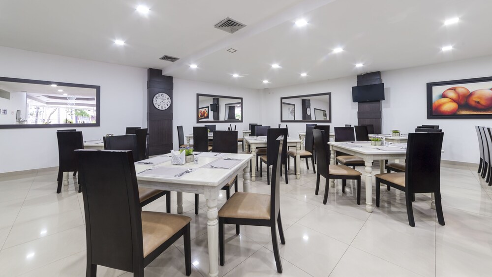 Family Dining