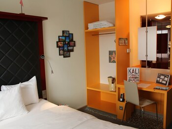 Guestroom