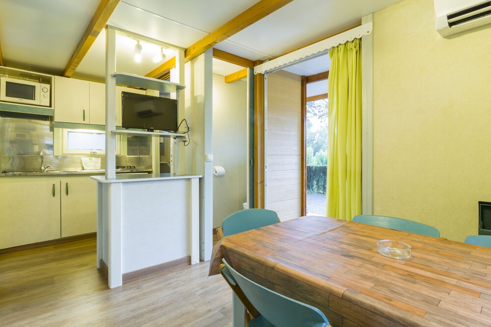 In-Room Kitchen