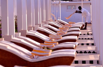Sundeck