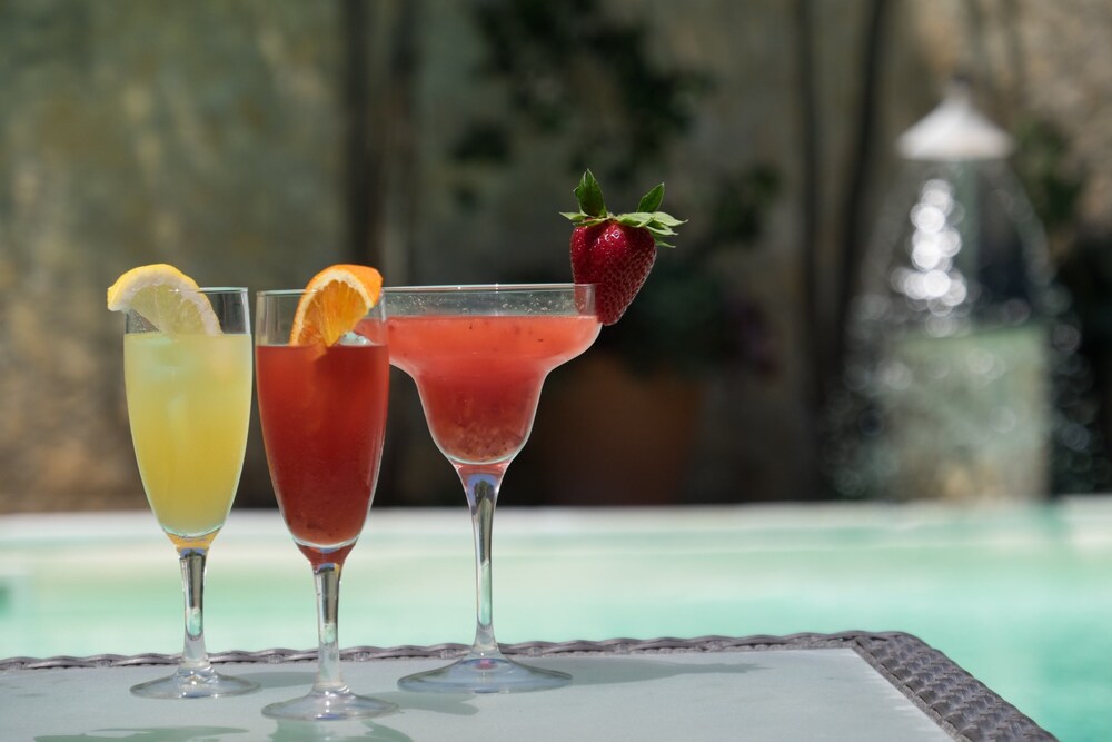 Poolside Bar