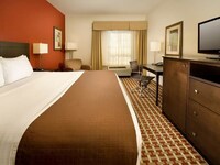 Room, 1 King Bed, Refrigerator & Microwave