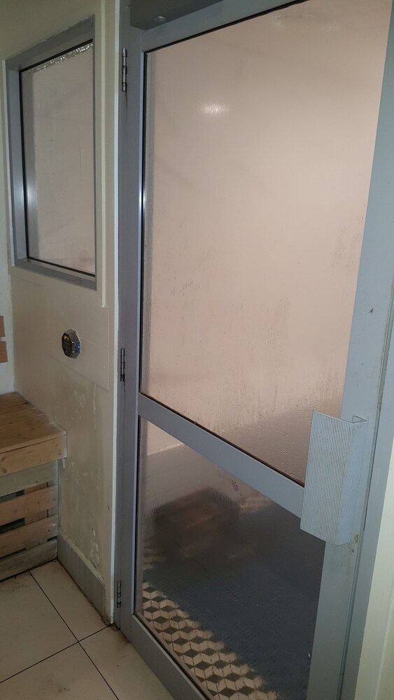 Steam Room