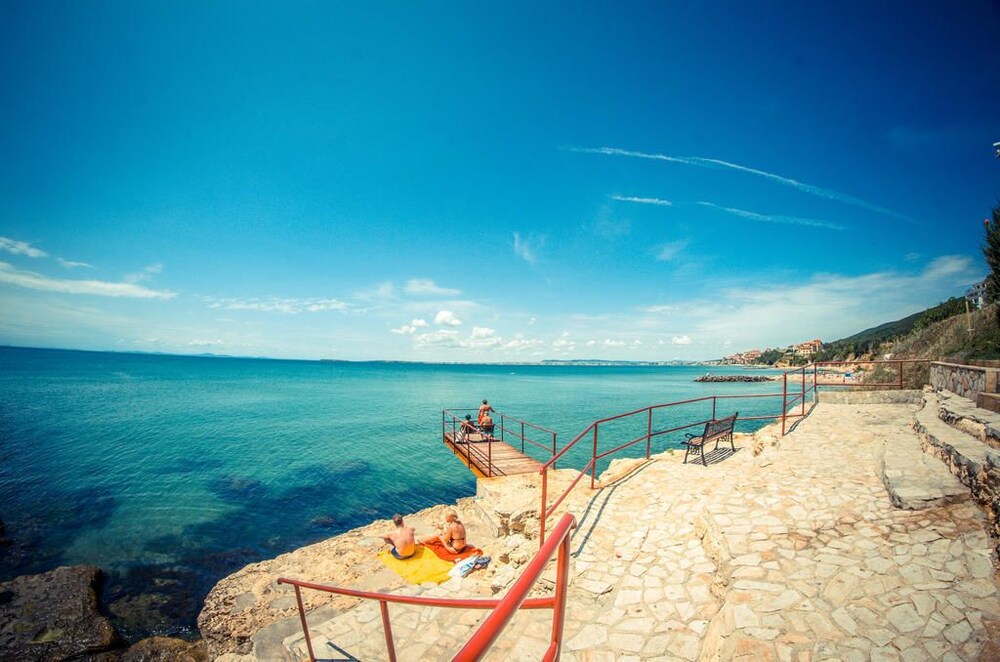 Beach/Ocean View
