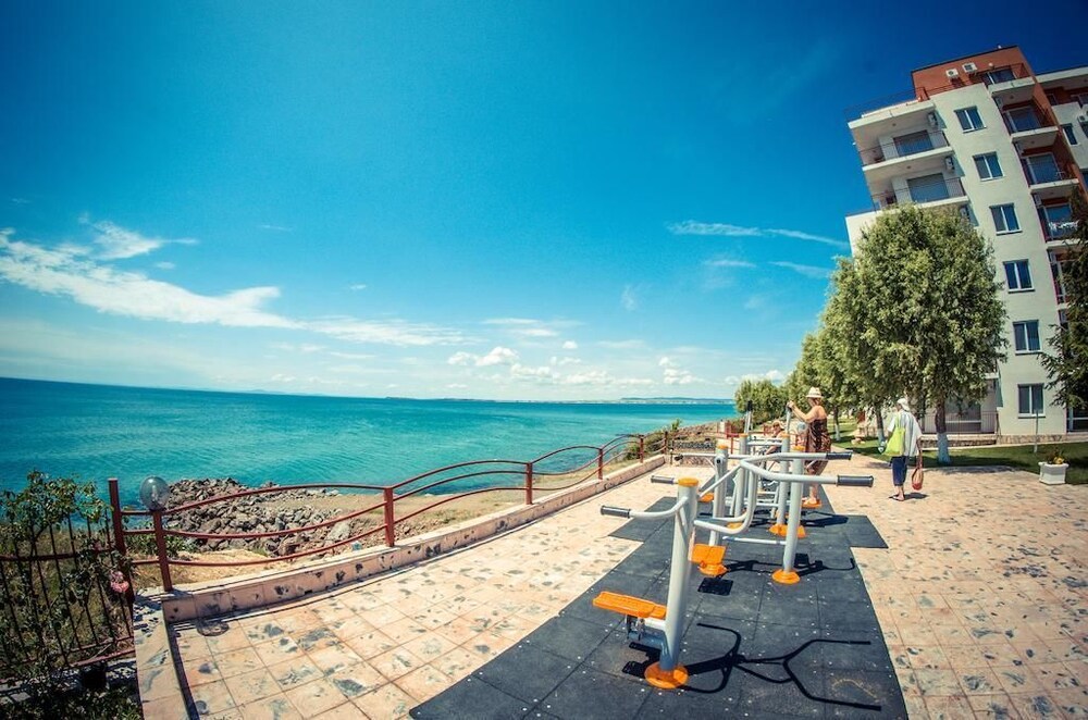 Beach/Ocean View