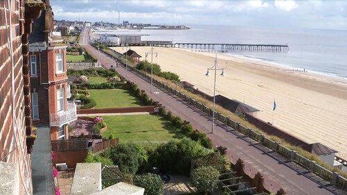 Beach/Ocean View