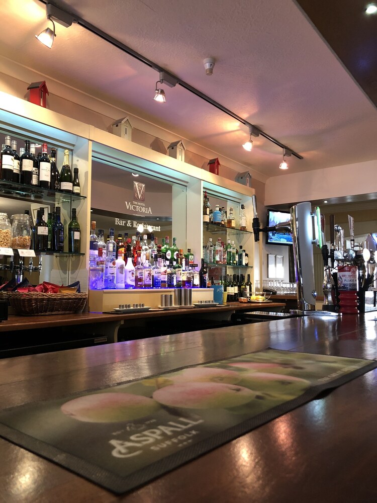 Hotel Bar