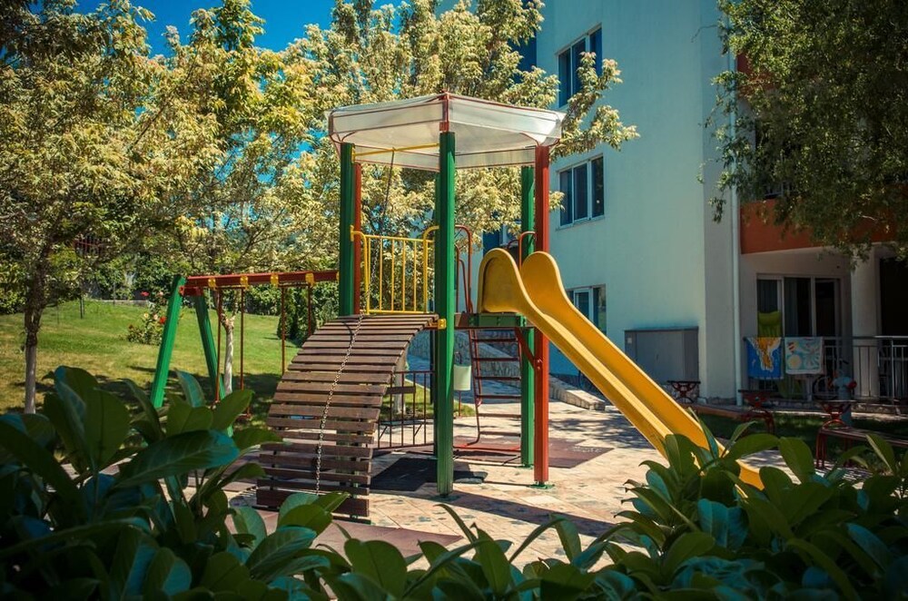 Childrens Area