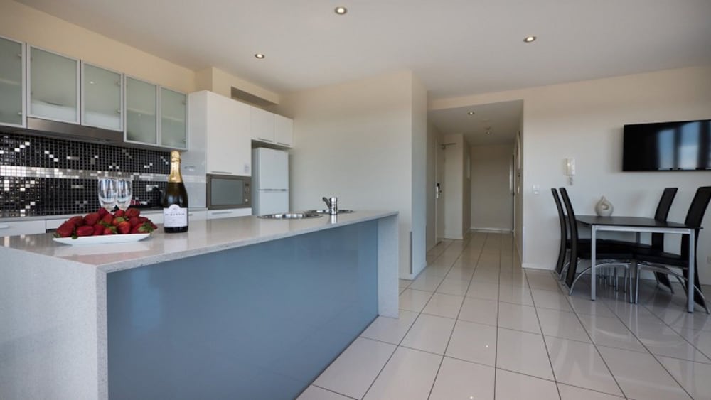 2 Bedroom Deluxe - In-Room Kitchen