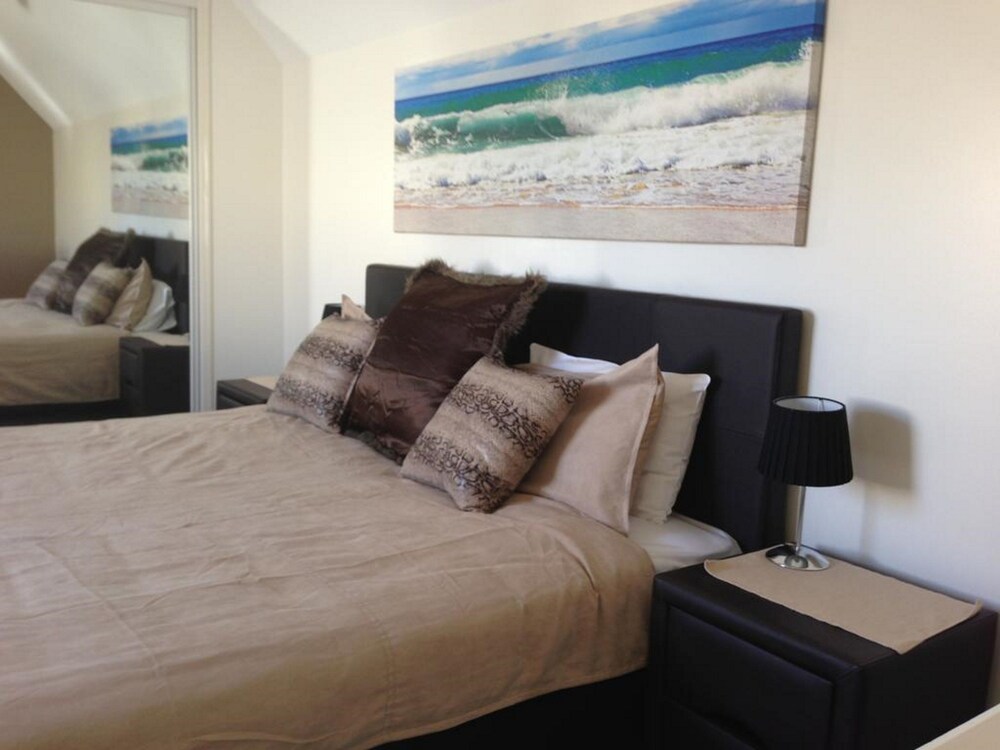 Deluxe Spa Loft - Guestroom