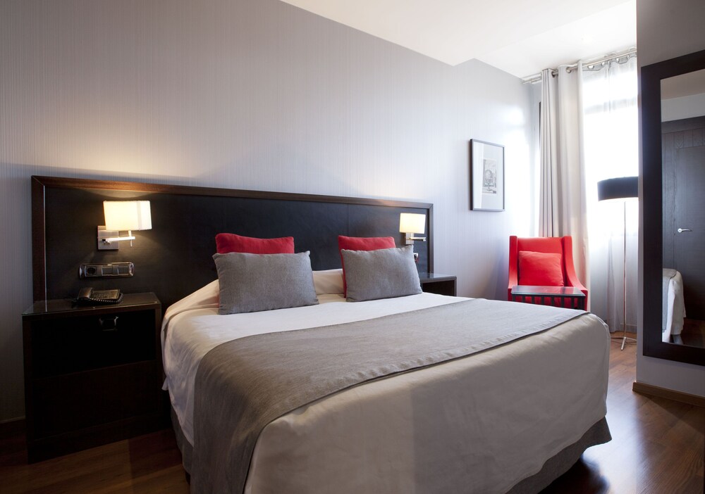 Apartment, 1 Bedroom - Featured Image
