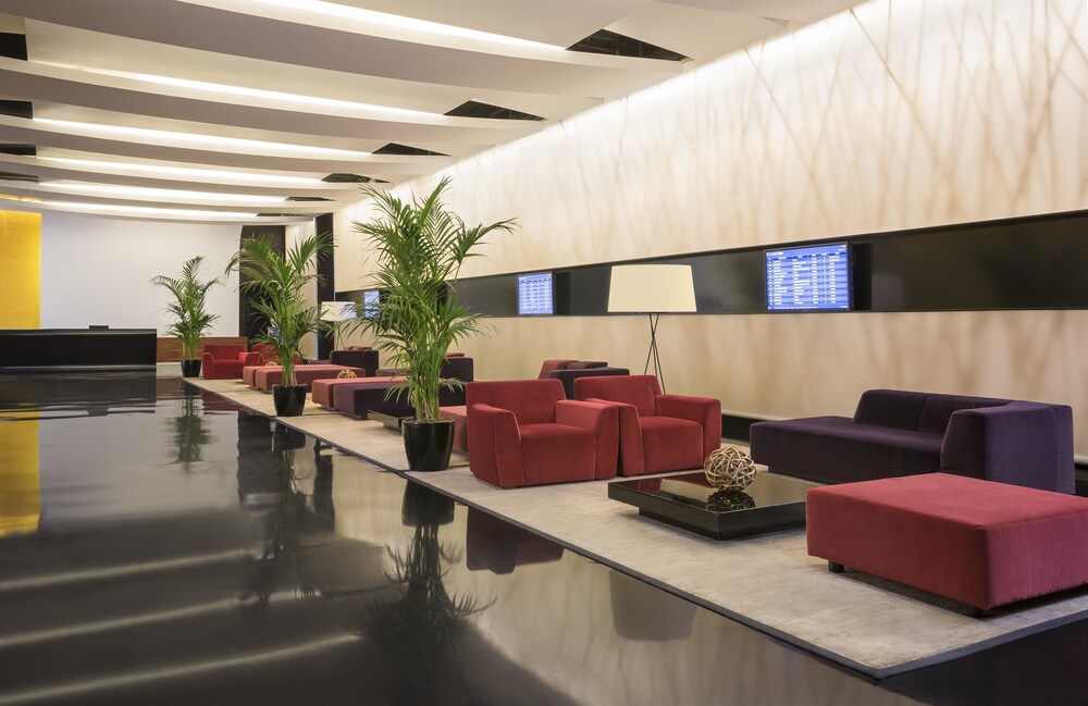 Lobby-Lounge