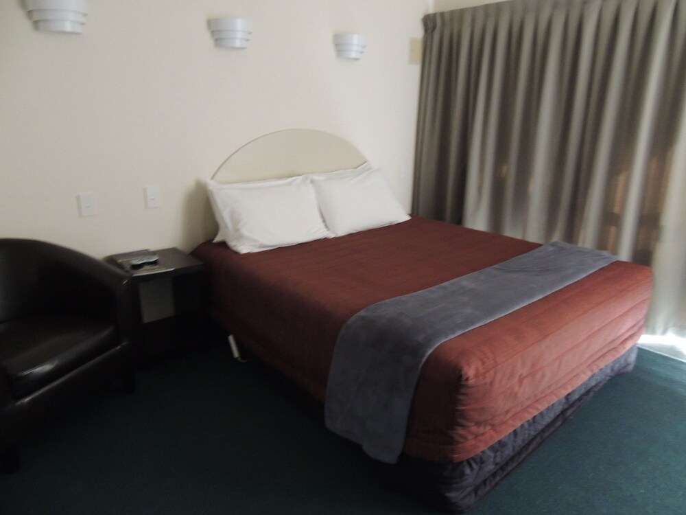 Executive Studio - Guestroom