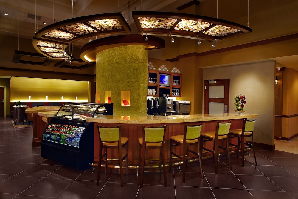 Hotel Lounge