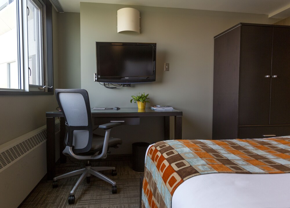 In-Room Business Center