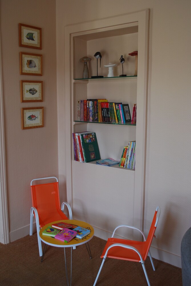 Childrens Area