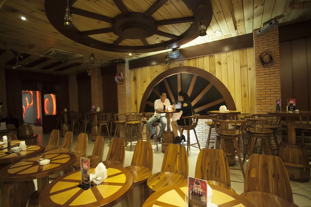 Hotel Lounge