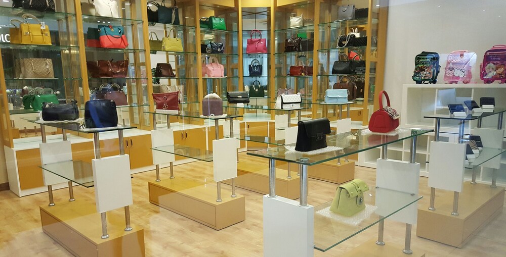 Gift Shop