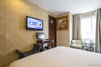 Superior Room, 1 Double Bed (free soft drink or beer)