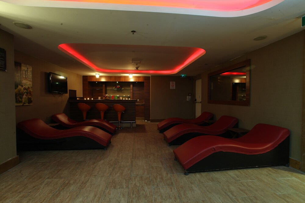Spa Reception