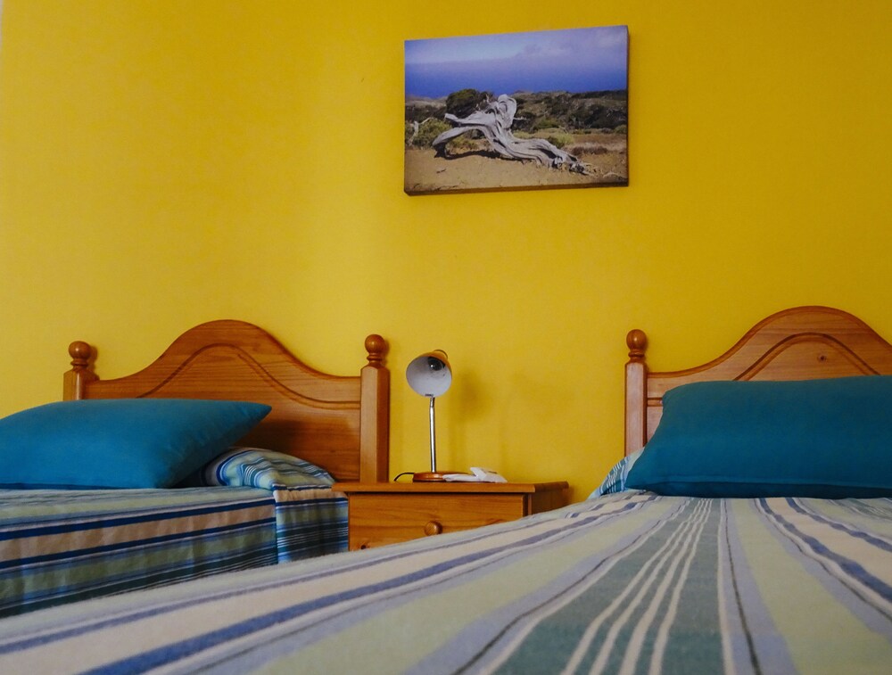 Standard Studio (Interior) - Guestroom