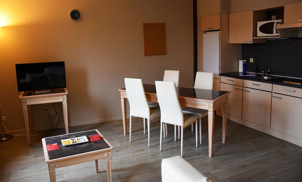 Executive Double Apartment - Living Area