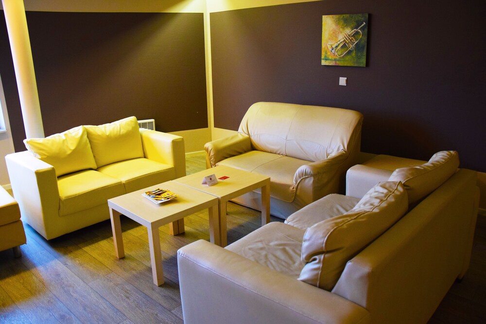Family Apartment - Living Area