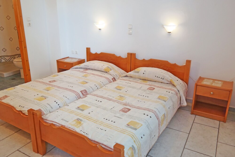 House, 2 Bedrooms - Guestroom