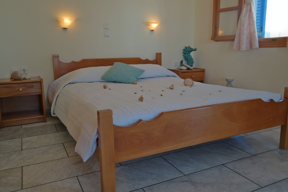 Triple Room - Guestroom