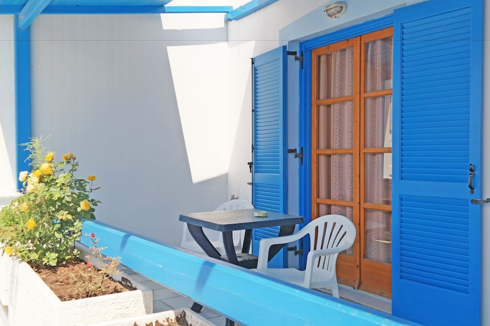 House, 2 Bedrooms - Balcony