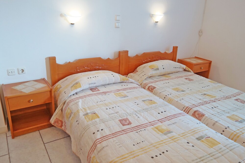 House, 2 Bedrooms - Guestroom