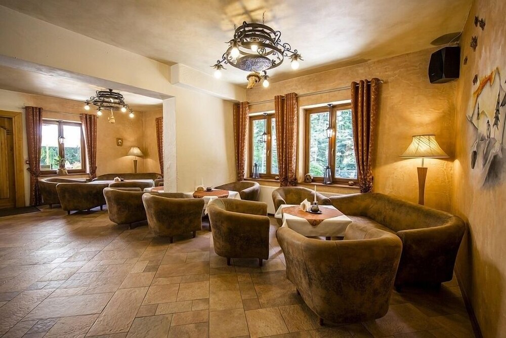 Hotel Bar