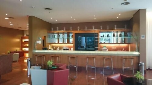 Hotel Bar