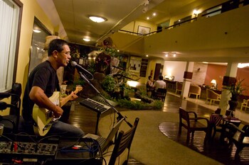Hotel Lounge