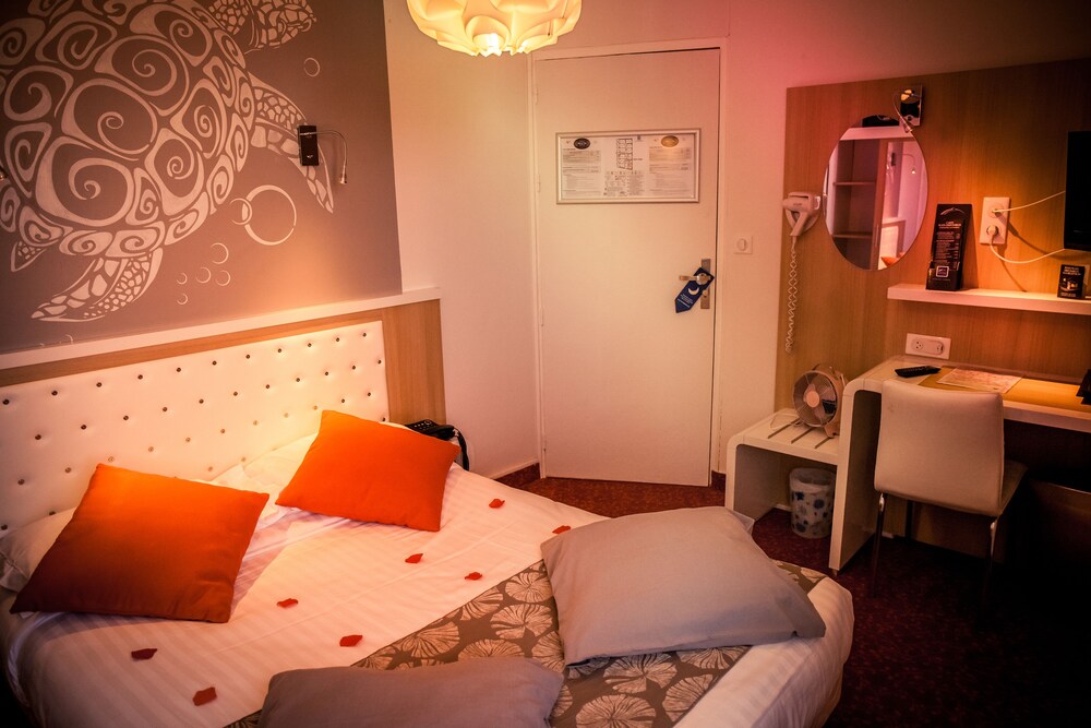 Guestroom