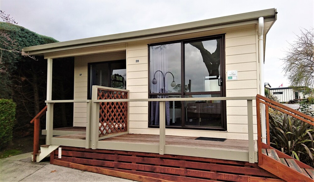 Room, Taupo DeBretts Spa Resort