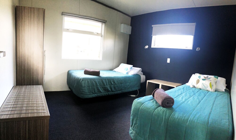 Room, Taupo DeBretts Spa Resort