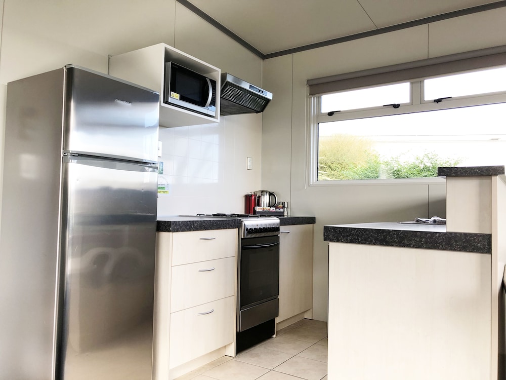 Private kitchen, Taupo DeBretts Spa Resort