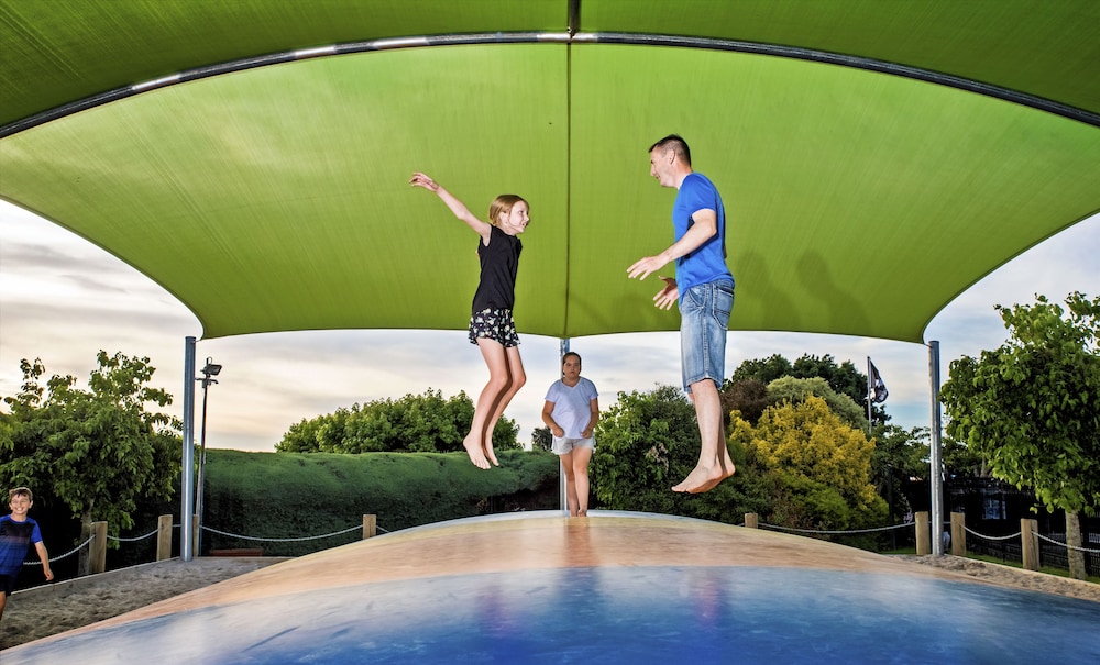 Children's play area - outdoor, Taupo DeBretts Spa Resort