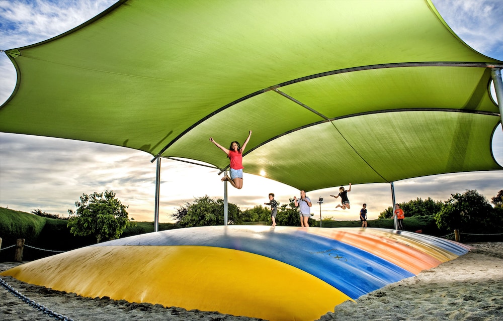 Children's play area - outdoor, Taupo DeBretts Spa Resort