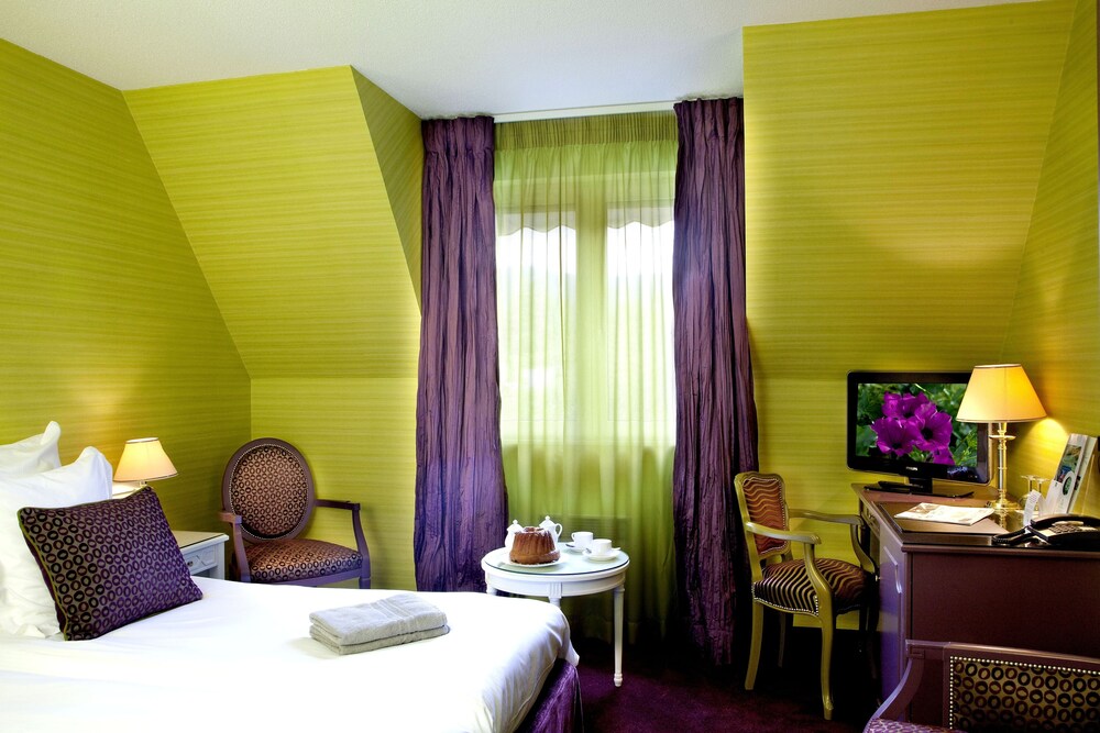 Guestroom