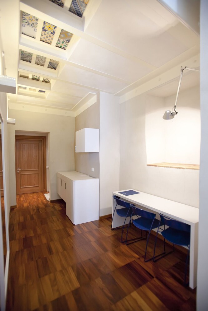 Standard Studio - Guestroom