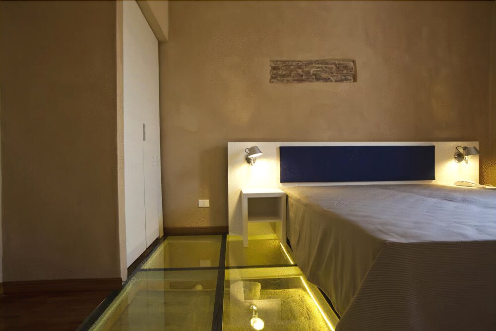 Junior Suite - Guestroom