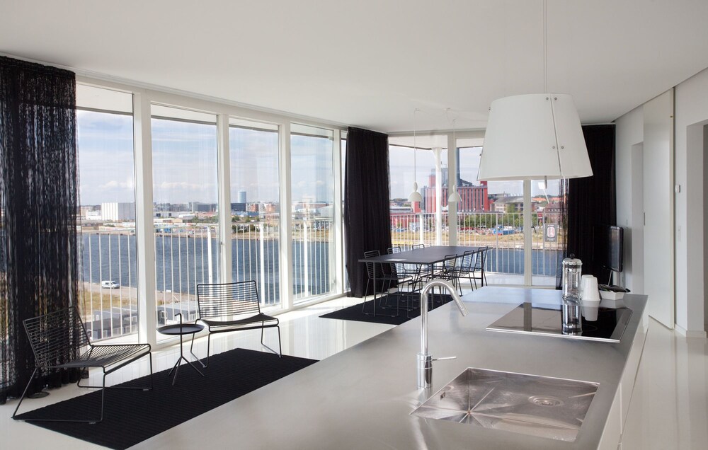 Penthouselejlighed - 2 dobbeltsenge - Værelse med køkken