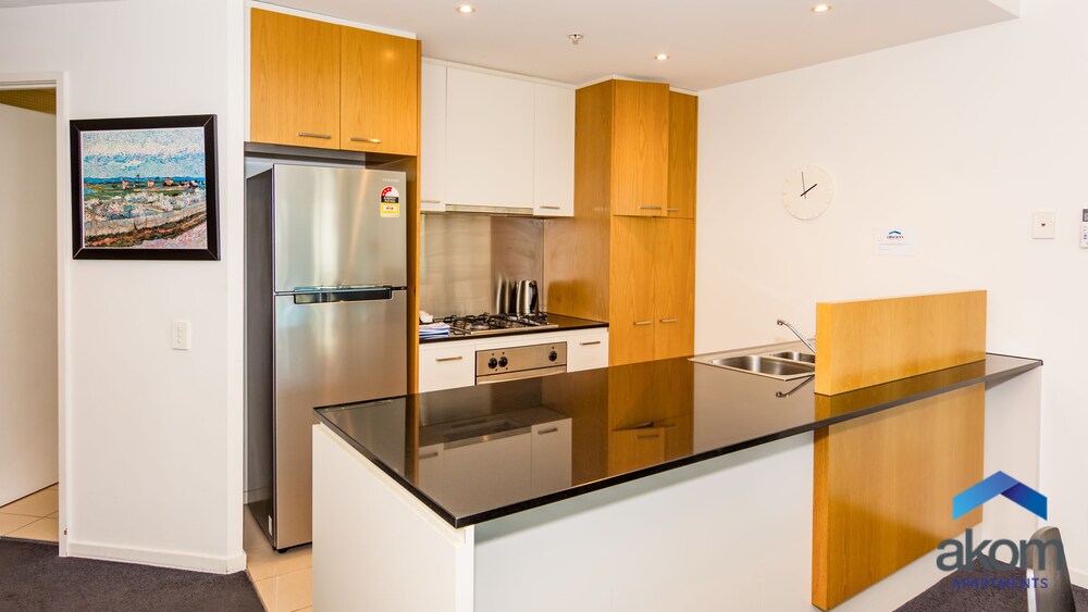 Two Bedroom One Bathroom Apartment - Guestroom