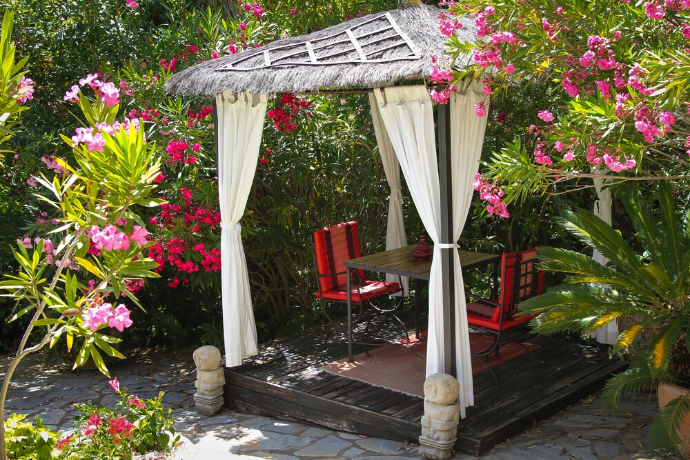 Gazebo