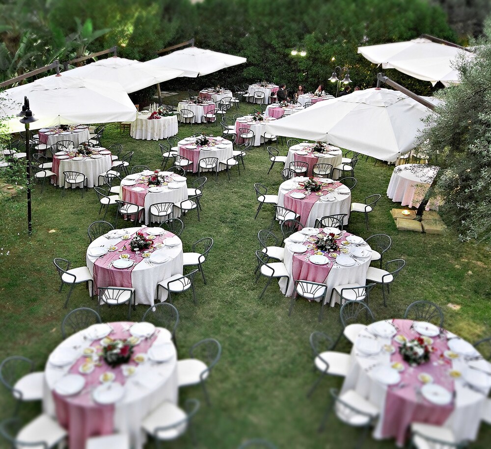 Area per matrimoni all'aperto