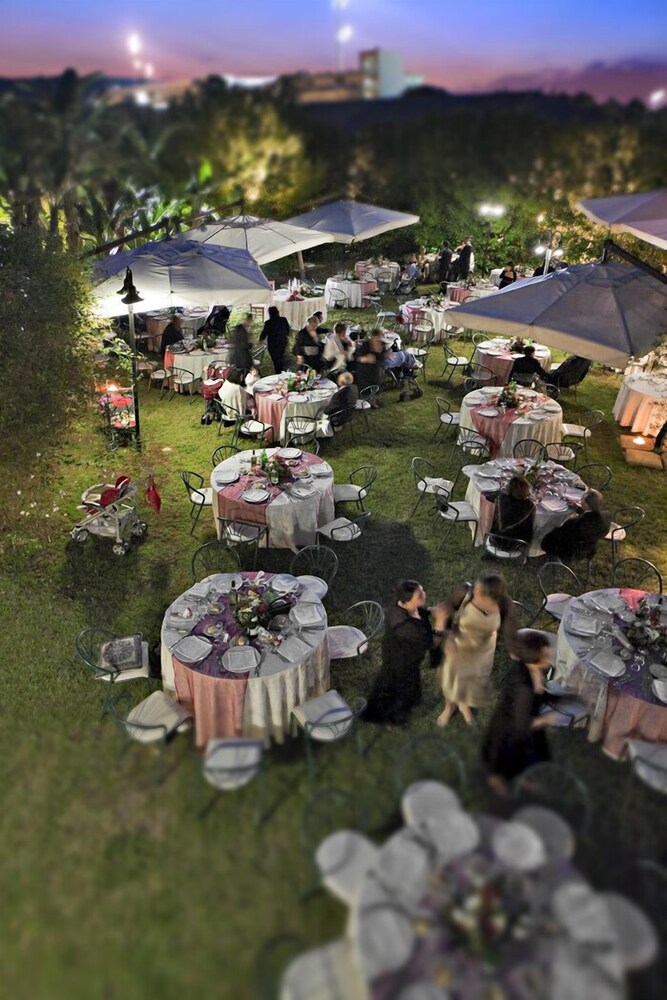 Area per matrimoni all'aperto